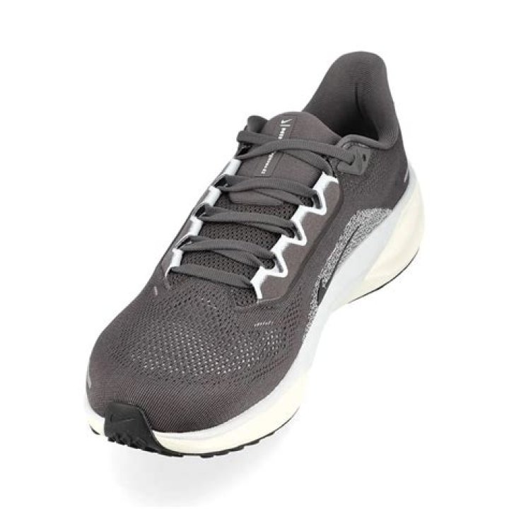 Chloe Bailey's Parents Have a Strained Relationship with Their Daughter - SarkariResult