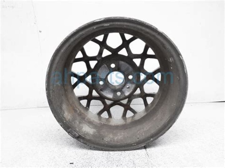 Man Arrested for Sending Threatening Email to Schools in Leeds and Bradford - SarkariResult