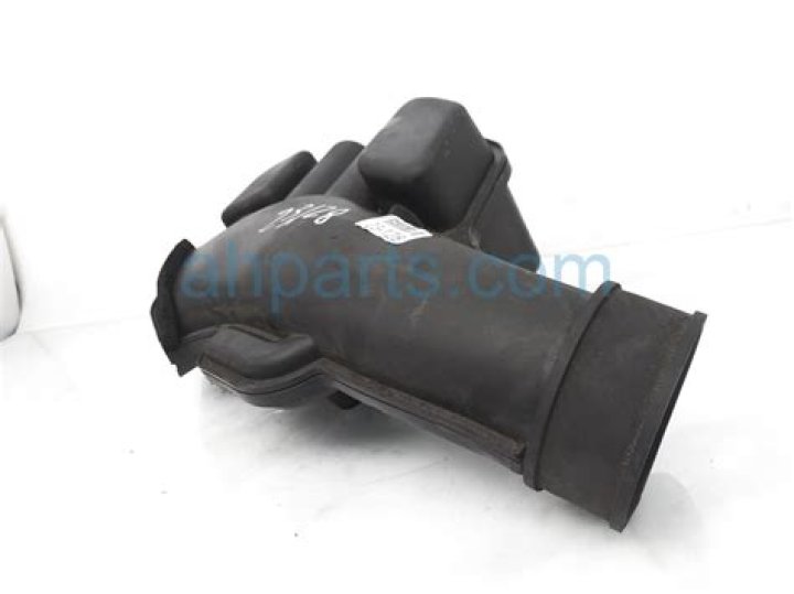 Derek Hough's Sister, Julianne Hough: Exploring Their Strong Sibling Bond and Journey on DWTS - SarkariResult