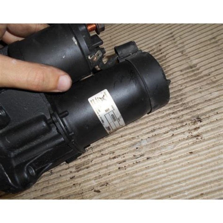 Transwoman Dylan Mulvaney Wins Woman of the Year Award, Stirring Reactions Online - SarkariResult