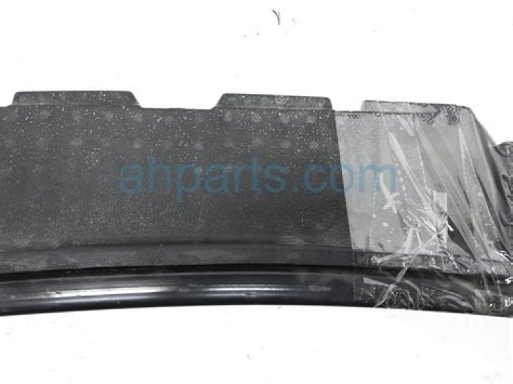 Did Jennifer Tilly Leave an Iconic Mark on Family Guy? - SarkariResult