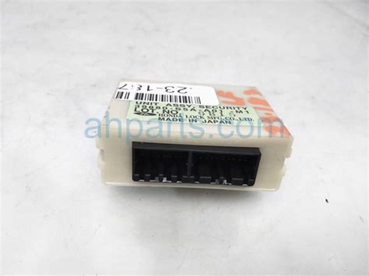 Anne Hathaway Net Worth: Details About Movie, Cars, Career, Age, Income - SarkariResult