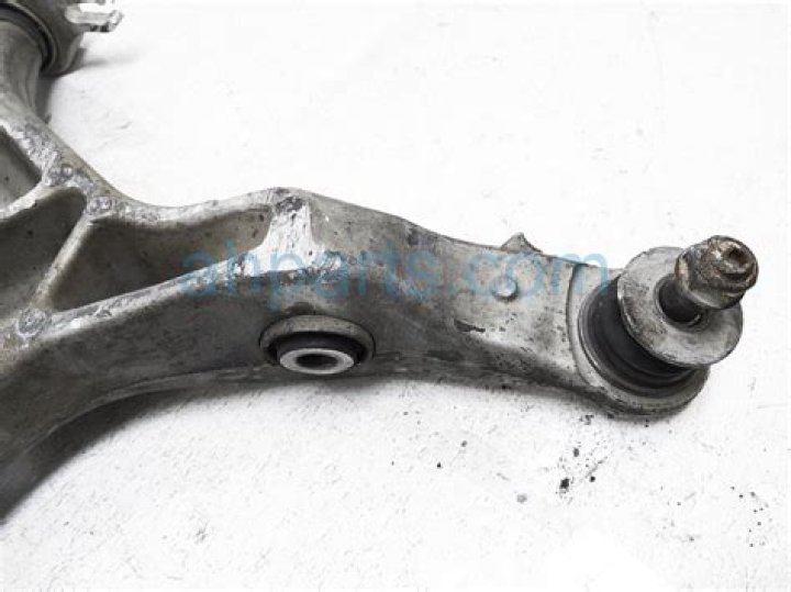 Saurabh Tiwary Net Worth: Details About IPL, Income, Assets, Age, Career - SarkariResult