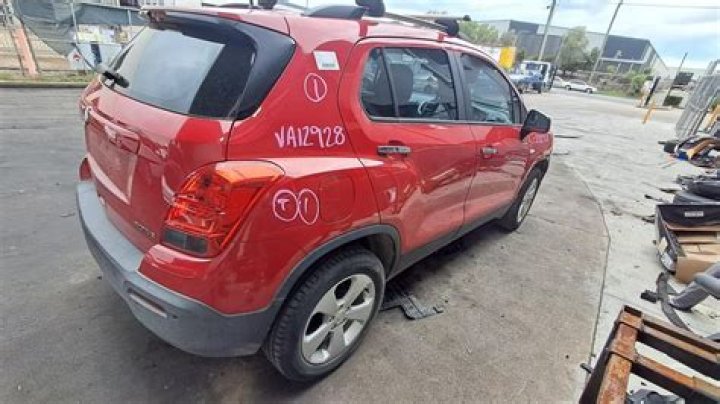 Who is Tevis Walker? A person suspected in the homicide of 15-year-old Janiya Carr. - SarkariResult