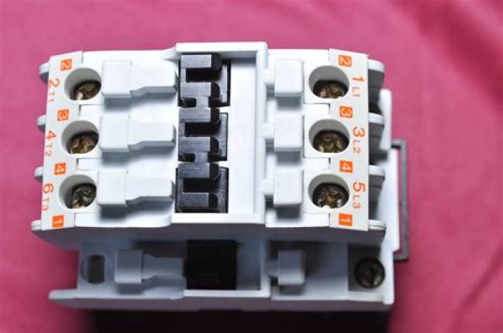 Escaping Twin Flames Season 1 Release Date : Spoilers, Streaming, Recap, Schedule & Where To Watch? - SarkariResult