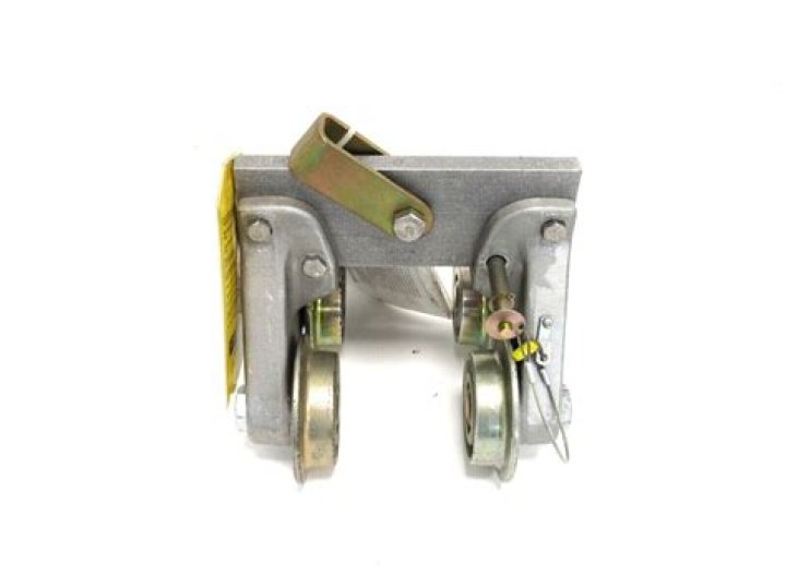 Marsha Ambrosius's Height: How Tall is Marsha Ambrosius? - SarkariResult