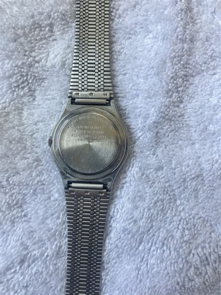 Wings Guitarist Denny Laine Net Worth 2023 : Biography, Age, Family, Religion, Salary, Income & Assets - SarkariResult