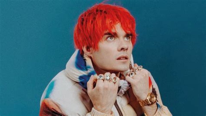 Awsten Knight, American Singer and Song-Writer, is he alive or dead?