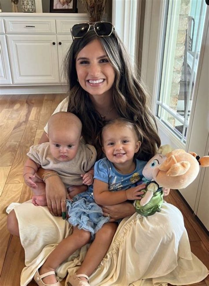 Carlin Bates’ Net Worth (Updated 2022) Earnings, Salary, Wiki