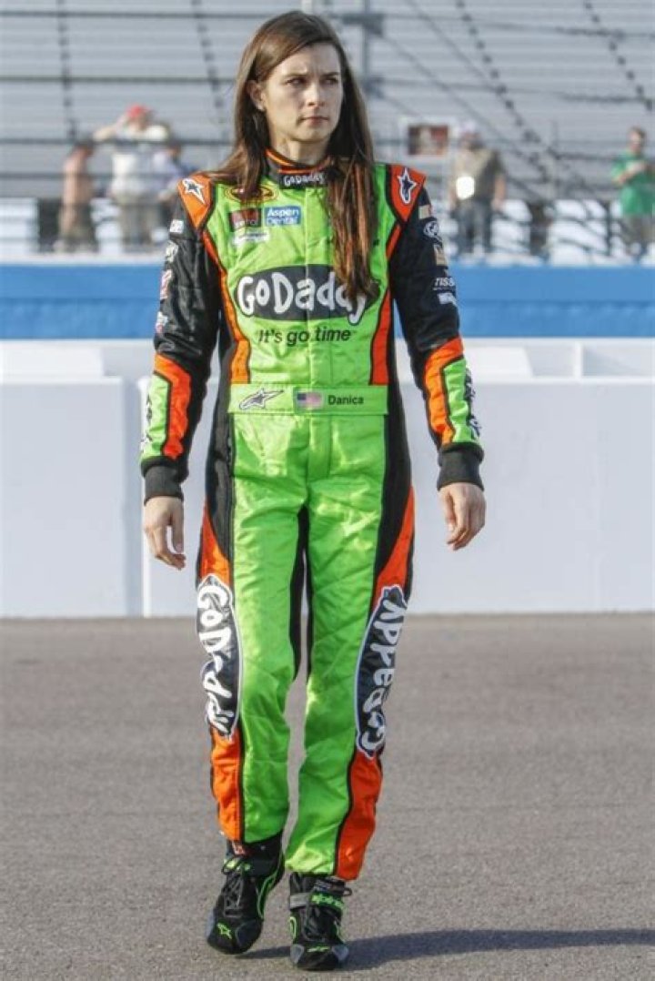 Danica Patrick’s Bio, Height, Weight, Body Measurements, Dating History & More