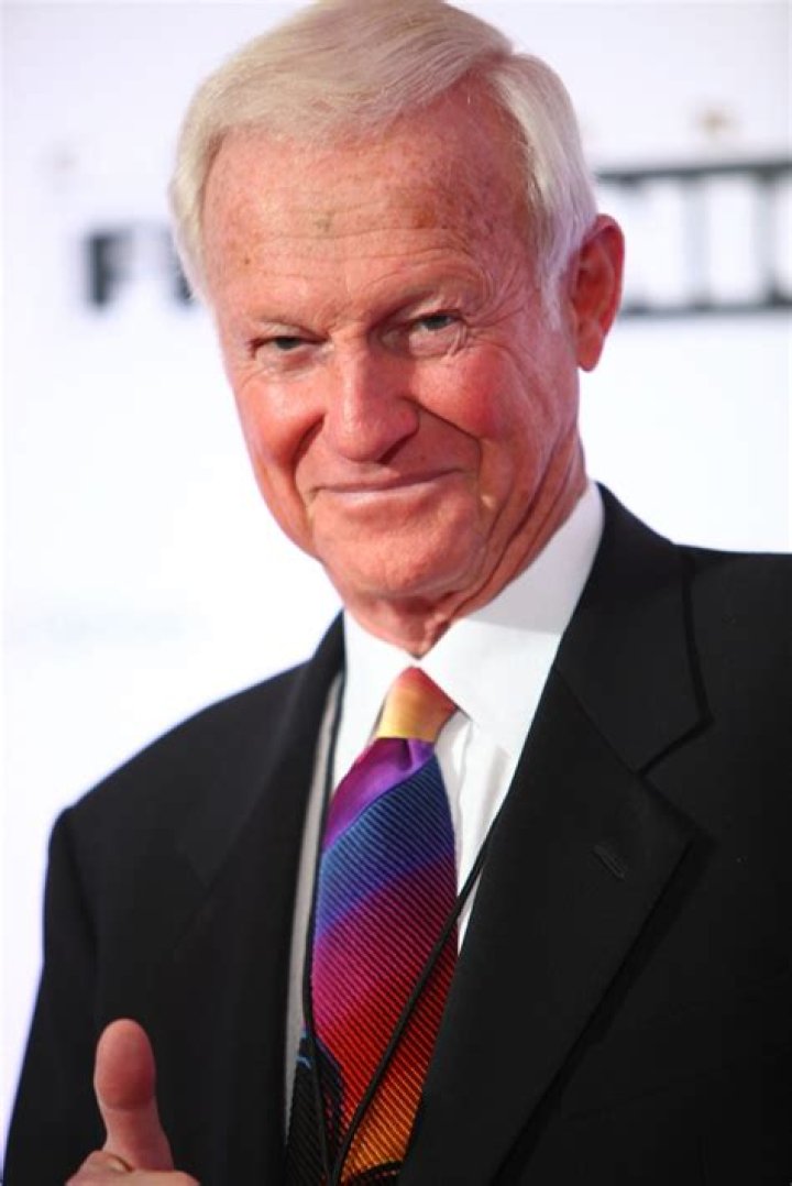 Harvey Mackay Net Worth