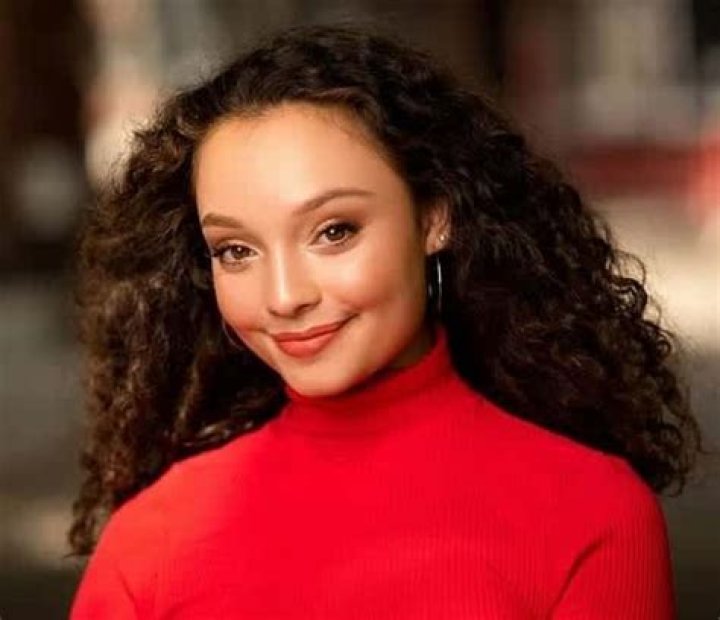 Hot Kayla Maisonet dating Boyfriend, Bio-Wiki, Married, Measurements and Net Worth