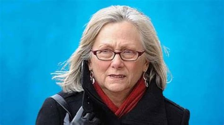 Betsy Berardi Married, Wiki-Bio, Age, Husband, Children, Net Worth