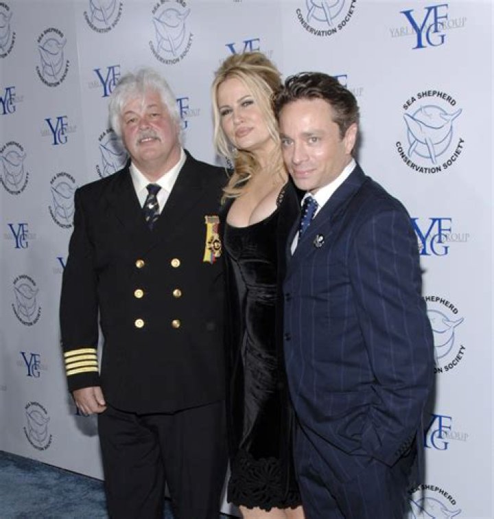 Jennifer Coolidge Husband, Married, Dating, Boyfriend, Engagement Ring