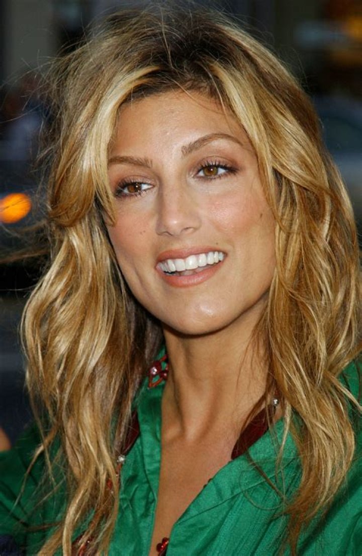 Jennifer Esposito Height, Weight, Measurements, Bra Size, Shoe Size