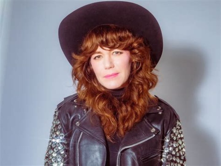 Jenny Lewis Height, Weight, Measurements, Bra Size, Shoe Size