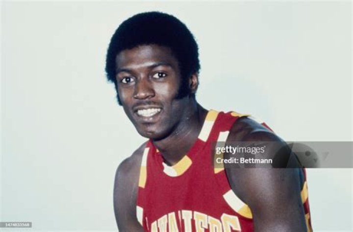 Jim Brewer (basketball)