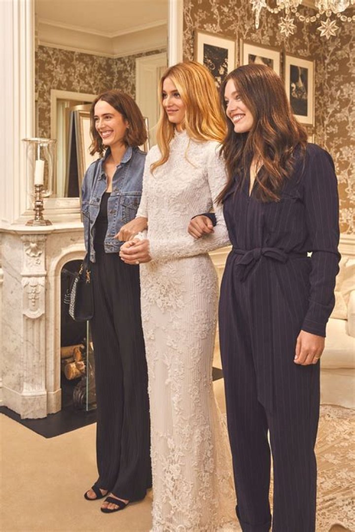 Kate Bock Height, Weight, Measurements, Bra Size, Shoe Size