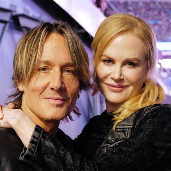 Who Is Keith Urban Wife? Essential Facts About His Daughters, Age, Family, Height, And Awards