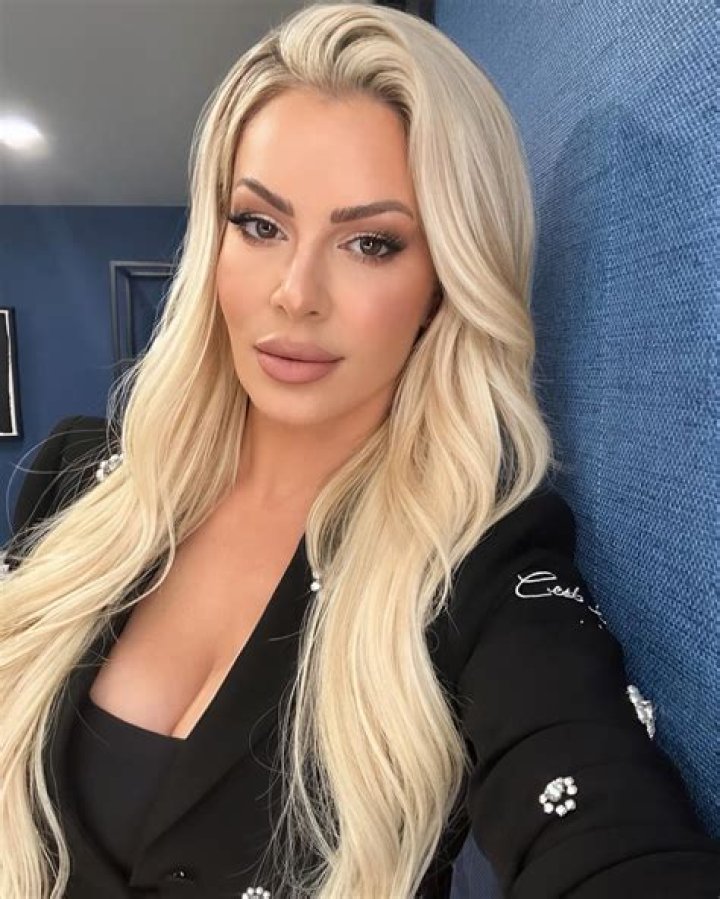Maryse Mizanin Height, Weight, Measurements, Bra Size, Shoe Size