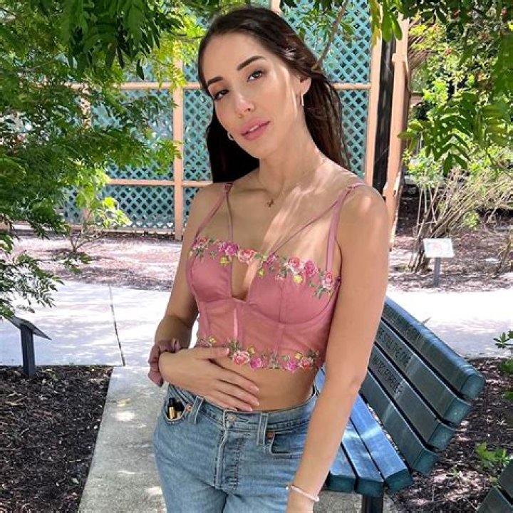 Naomi Ross Death, Sister of Adin Ross, Famous streamer, Dead or Alive?