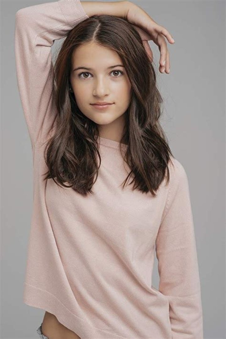 Satine Scarlett Montaz