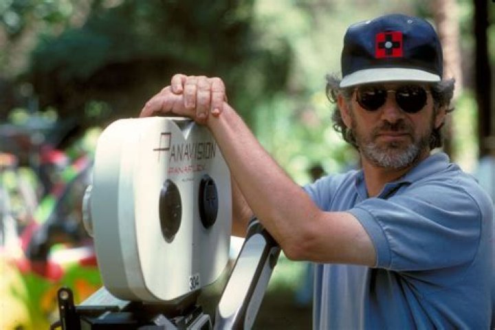 Steven Spielberg Height, Weight, Body Measurements, Shoe Size