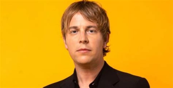 Tom Odell Height, Weight, Body Measurements, Shoe Size