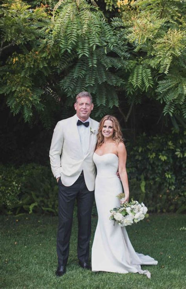 Troy Aikman's Wife Capa Mooty Wiki, Husband, Married, Net worth, Age!