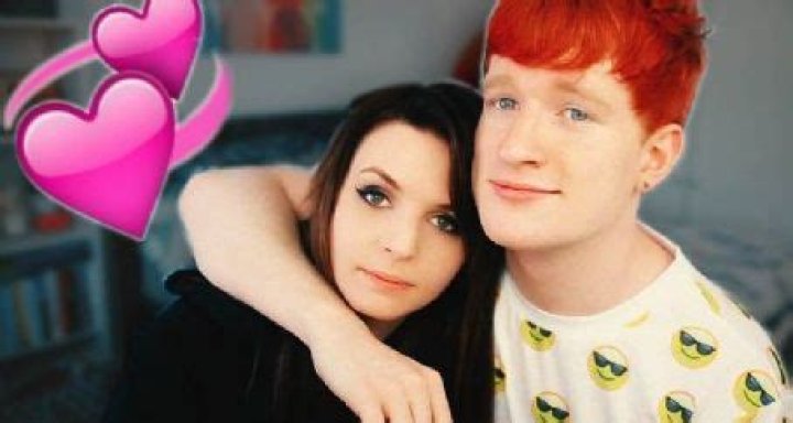 Emma Blackery, Boyfriend, Separated, Best Friend, Age, Height